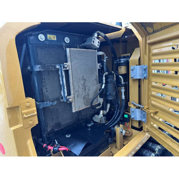 2017 Caterpillar 305.5E2-45422204