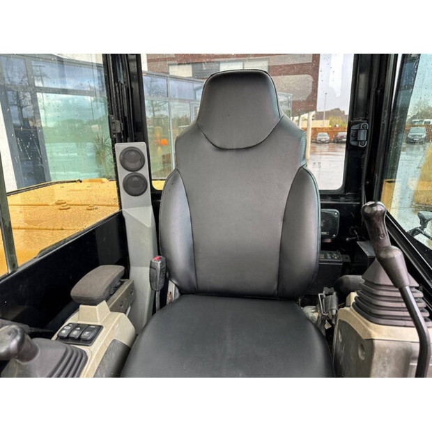 2017 Caterpillar 305.5E2-45422208