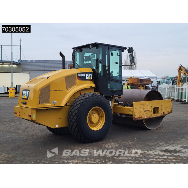 2017 Caterpillar CS66B-45422466