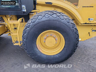 2017-caterpillar-cs66b-1416793-45422482