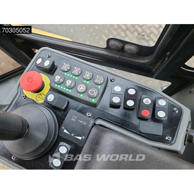 2017 Caterpillar CS66B-45422488