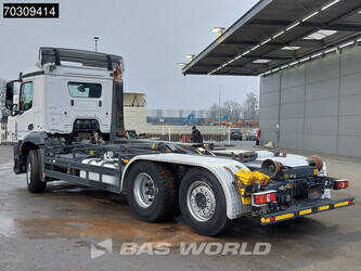 2015-mercedes-benz-arocs-2543-45422686