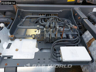 2015-mercedes-benz-arocs-2543-45422699