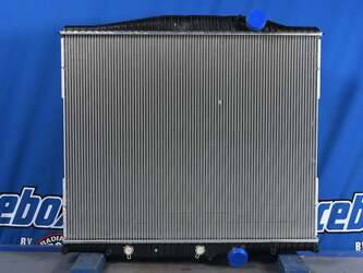 صورة ل Radiator-PTR Radiator-PTR فولفو جديد