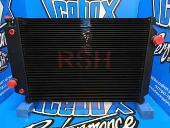 صورة ل Radiator - Aluminum Radiator - Aluminum اوشكوش جديد