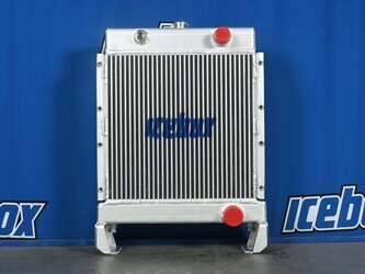 صورة ل Radiator - Aluminum كاس جديد للبيع في الولايات المتّحدة