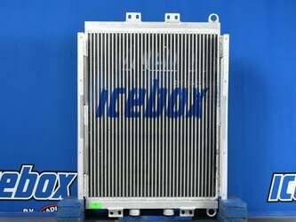 صورة ل مبردات الزيت كاتربيلر جديد