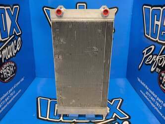 صورة ل قطع الغيار مبردات الزيت كاتربيلر جديد