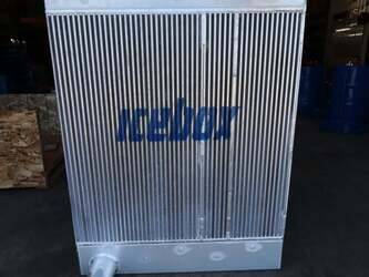 صورة ل قطع الغيار مبرد هواء الشحن كاتربيلر جديد