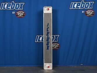 صورة ل قطع الغيار مبردات الزيت كاتربيلر جديد