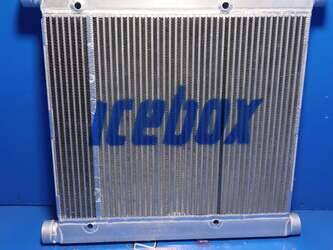 صورة ل قطع الغيار مبردات الزيت كاتربيلر جديد