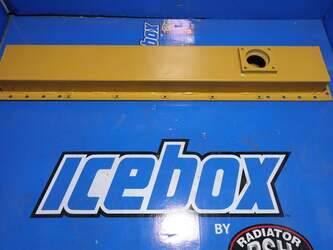 صورة ل Radiator Components Radiator Components كاتربيلر جديد