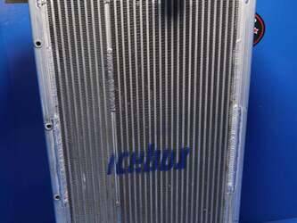 صورة ل Radiator - Aluminum جون دير جديد