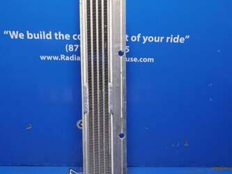 صورة ل قطع غيار مبردات الزيت جون دير جديد