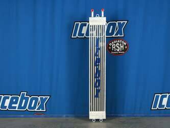 صورة ل مبردات الزيت جون دير جديد