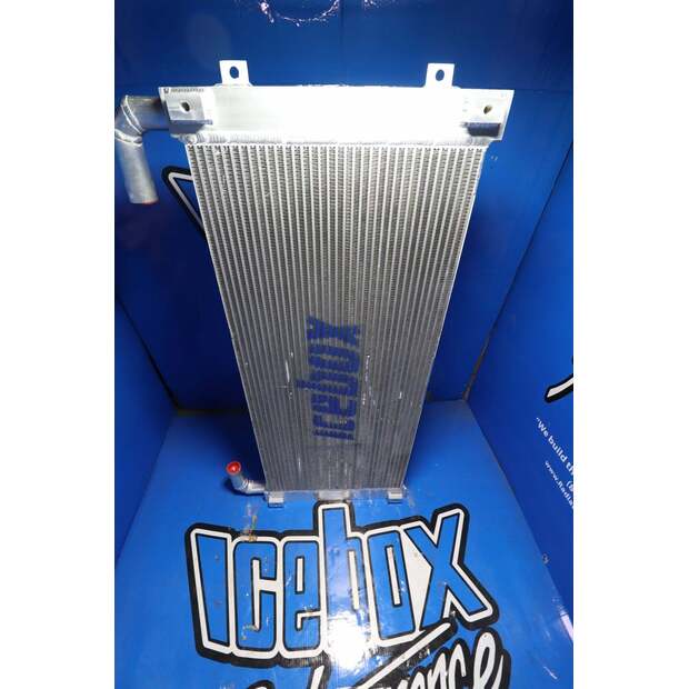 Oil Cooler Hitachi New-45426232