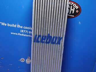 صورة ل مبرد هواء الشحن جون دير جديد