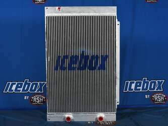 صورة ل Radiator - Aluminum Radiator - Aluminum يونيفرسال جديد