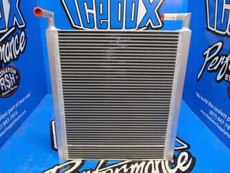Image de Refroidisseur d'huile Oil Cooler KOBELCO New