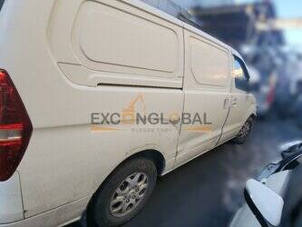 2010-hyundai-grand-starex-1421889-45435439