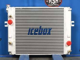 صورة ل Radiator - Aluminum Radiator - Aluminum هايستر جديد