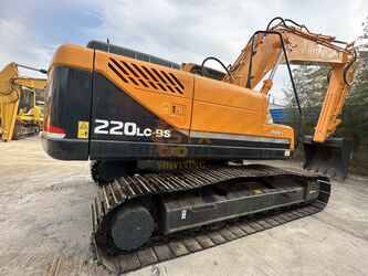 2022-hyundai-220-9s-1422502-45440859