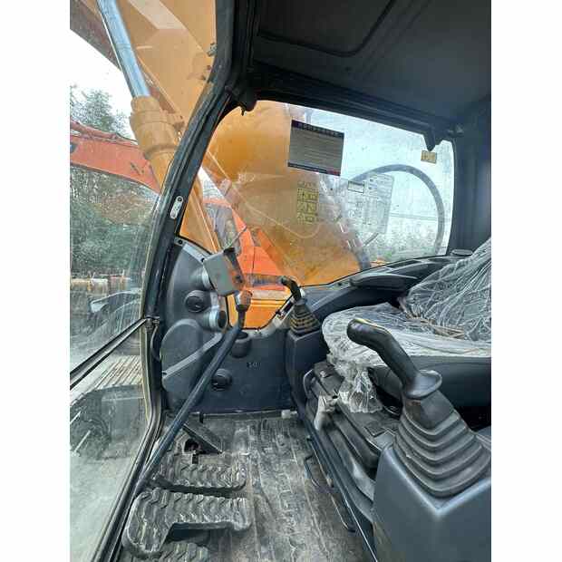 2022 Hyundai 220-9S-45440871