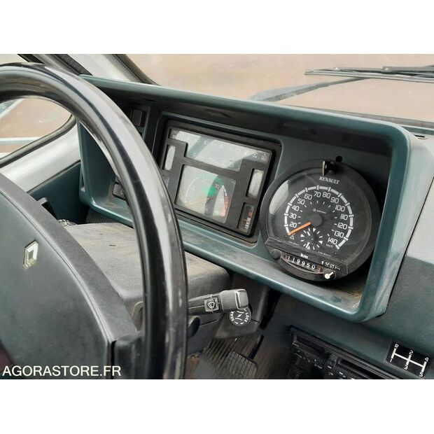 1999 Renault B110-45440962