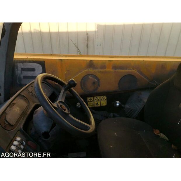 جيه سي بي 531-70-45440991