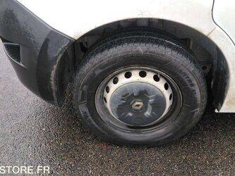 2018-renault-master-1422538-45441079