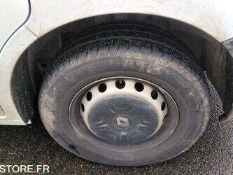 2018-renault-master-1422538-45441088