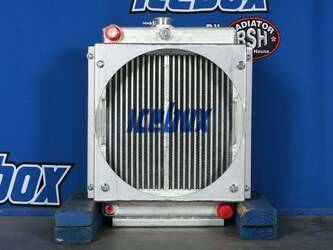 صورة ل Radiator - Aluminum Radiator - Aluminum ايسوزو جديد