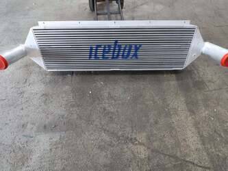 Image de Refroidisseur d'air de suralimentation Charge Air Cooler CUMMINS New