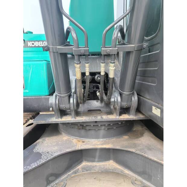 2024 كوبيلكو SK200-45442128