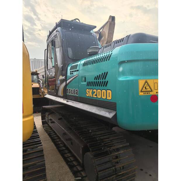 2024 كوبيلكو SK200-45442131