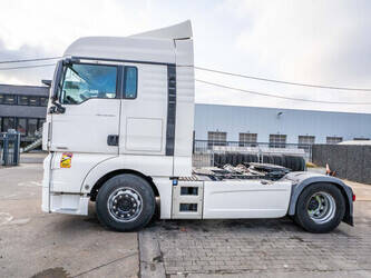 2018-man-tgx-18-460-1423227-45442351