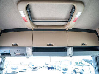 2018-man-tgx-18-460-1423227-45442358