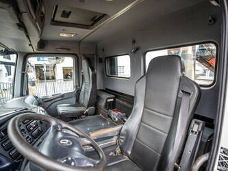 2007-mercedes-benz-actros-2636-1423228-45442376