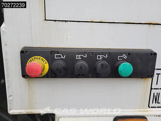 2017-mercedes-benz-econic-1830-1241769-45444137