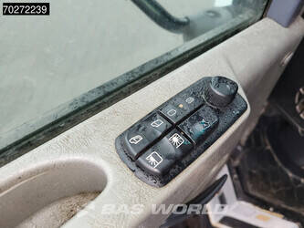 2017-mercedes-benz-econic-1830-1241769-45444149