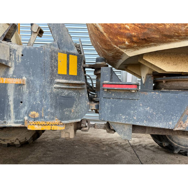 2011 تيريكس TA6S-45444324