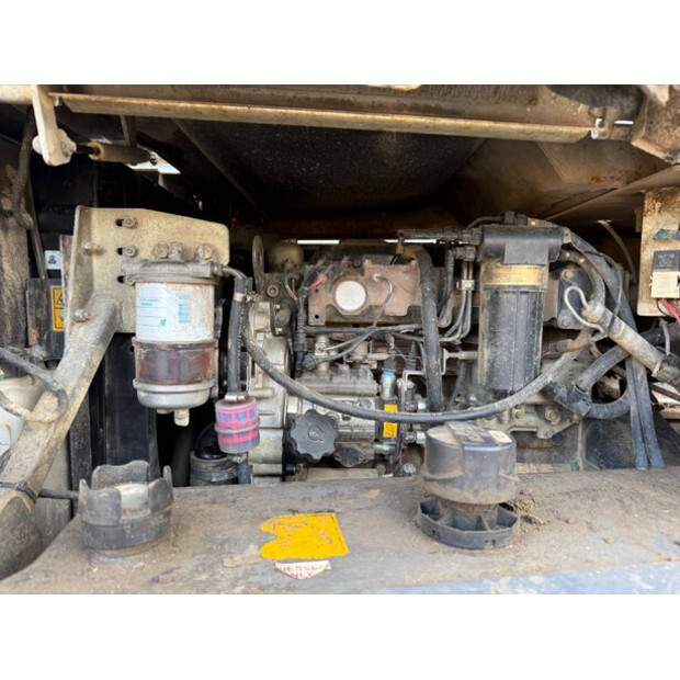 2011 تيريكس TA6S-45444331