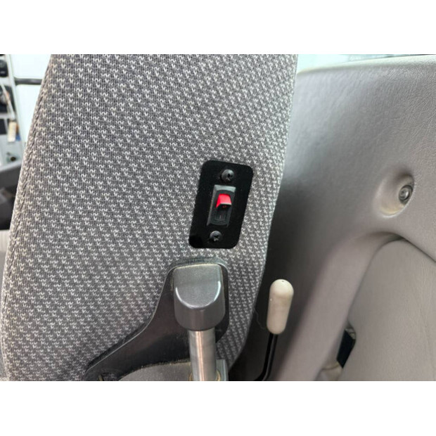 2015 فولفو L180H-45444359