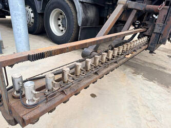 2001-renault-acmar-1423260-45444482