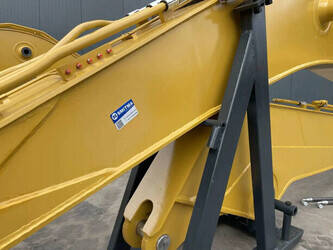 2026-caterpillar-320gc-45444523