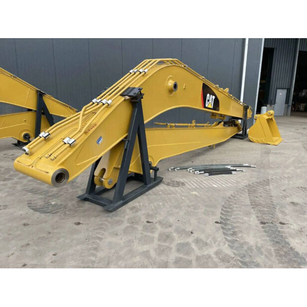 2026 Caterpillar 323F-45444764