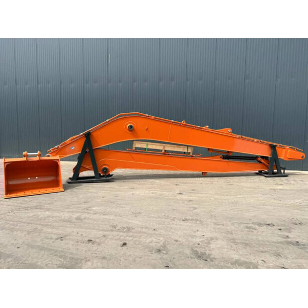 2025 Hitachi ZX210-45444847