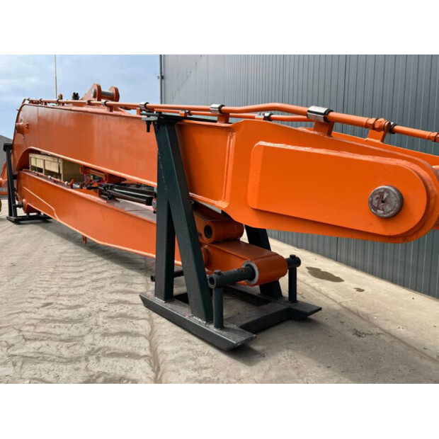 2025 Hitachi ZX210-45444849