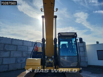 2020-caterpillar-320-1423330-45445132