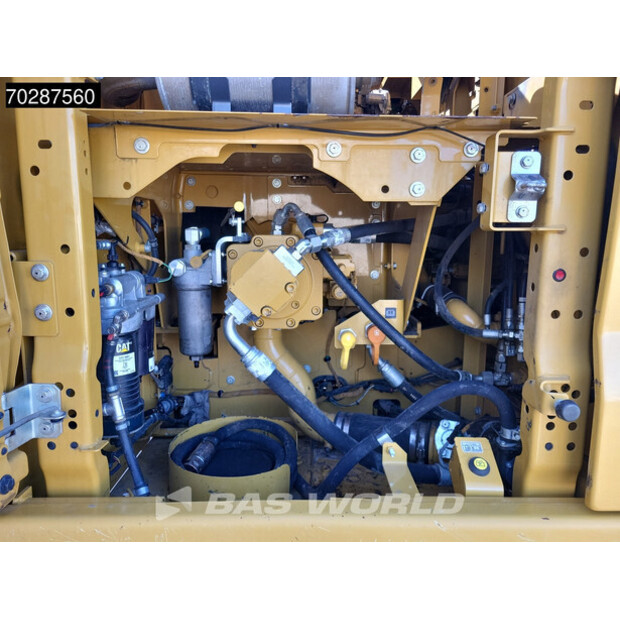 2020 كاتربيلر 320-45445157